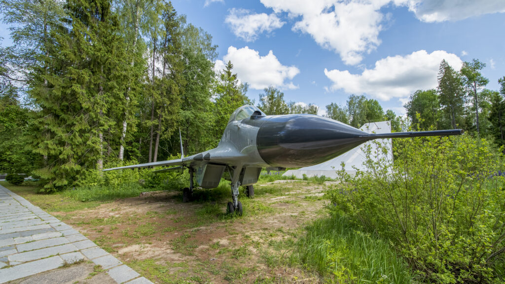 Место гибели Гагарина истребитель МиГ-29